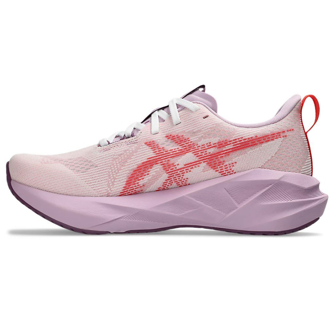 Tênis Asics Novablast 5 - Rosa/Vermelho