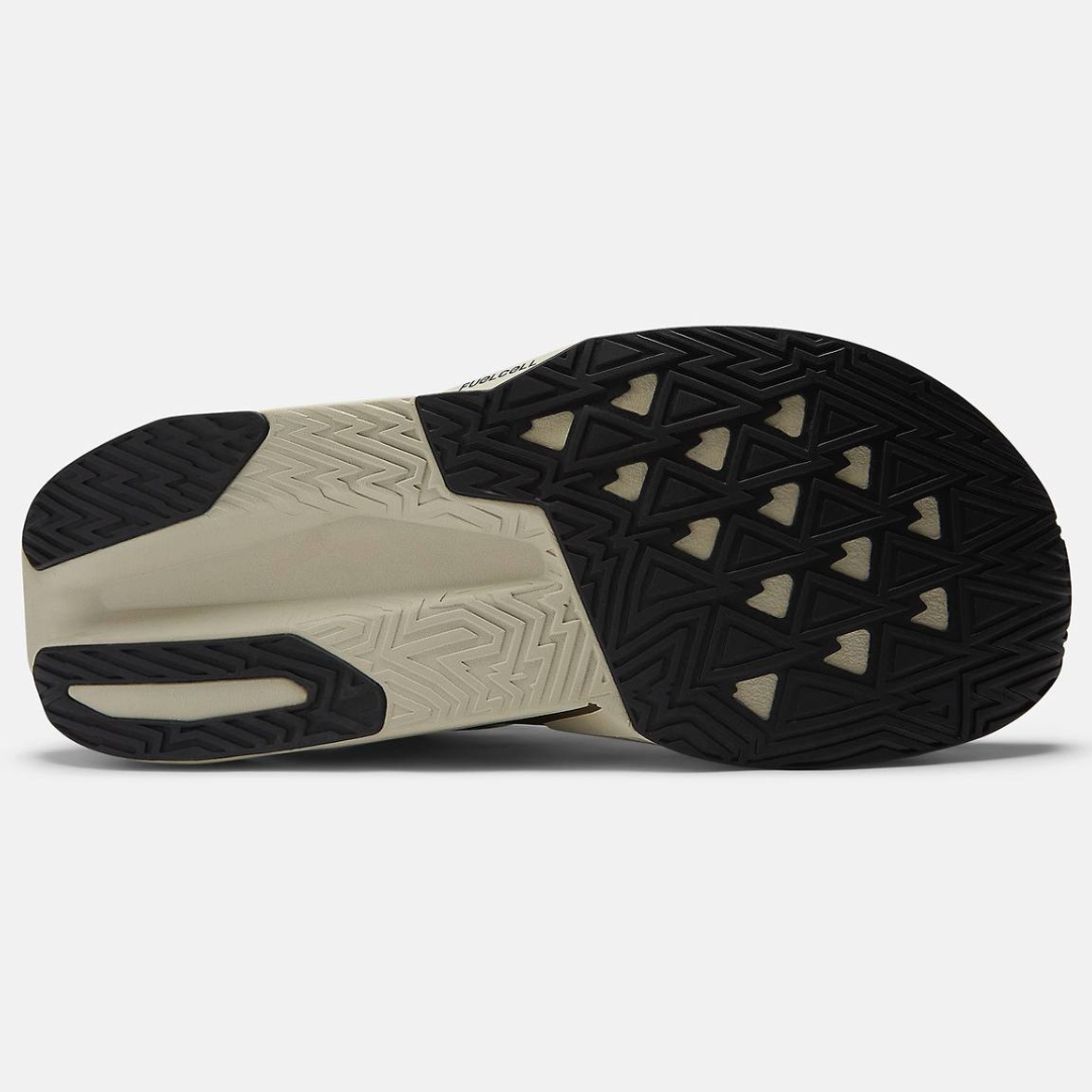 Tênis New Balance Fuelcell Rebel V5 - Verde Oliva