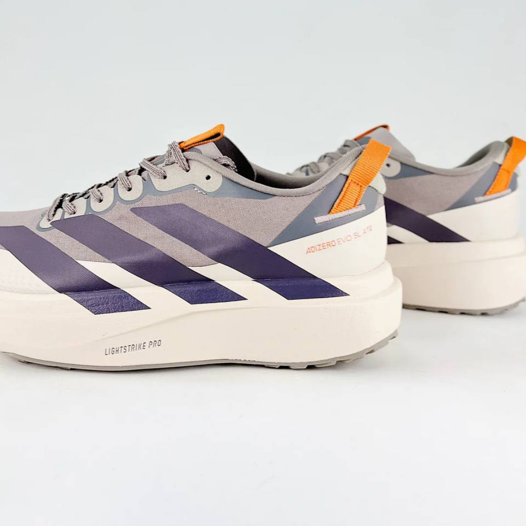 Tênis Adidas Adizero EVO SL ATR - Marrom/Bege