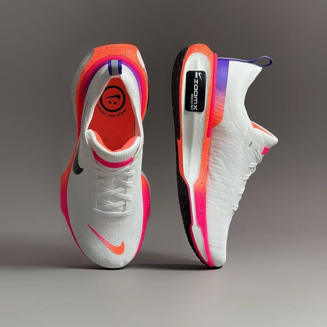 Tênis Nike Invincible Run 3 - Branco/Hyper Rosa