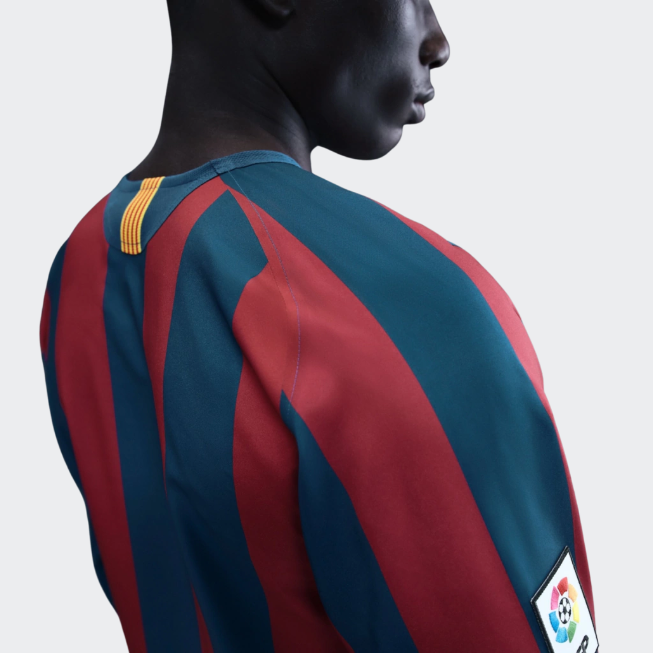 Camisa Barcelona Retrô Home 2005/2006 Manga Longa