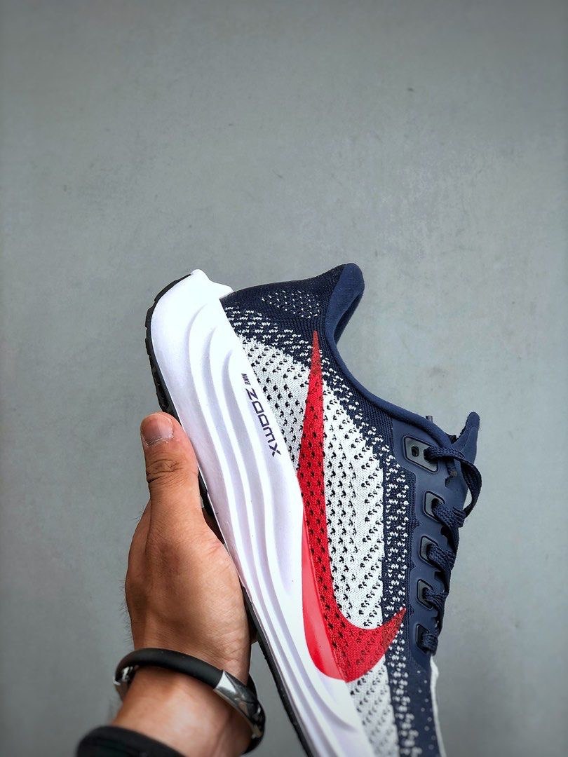 Tênis Nike Air Zoom Pegasus Plus - Azul Marinho/Branco