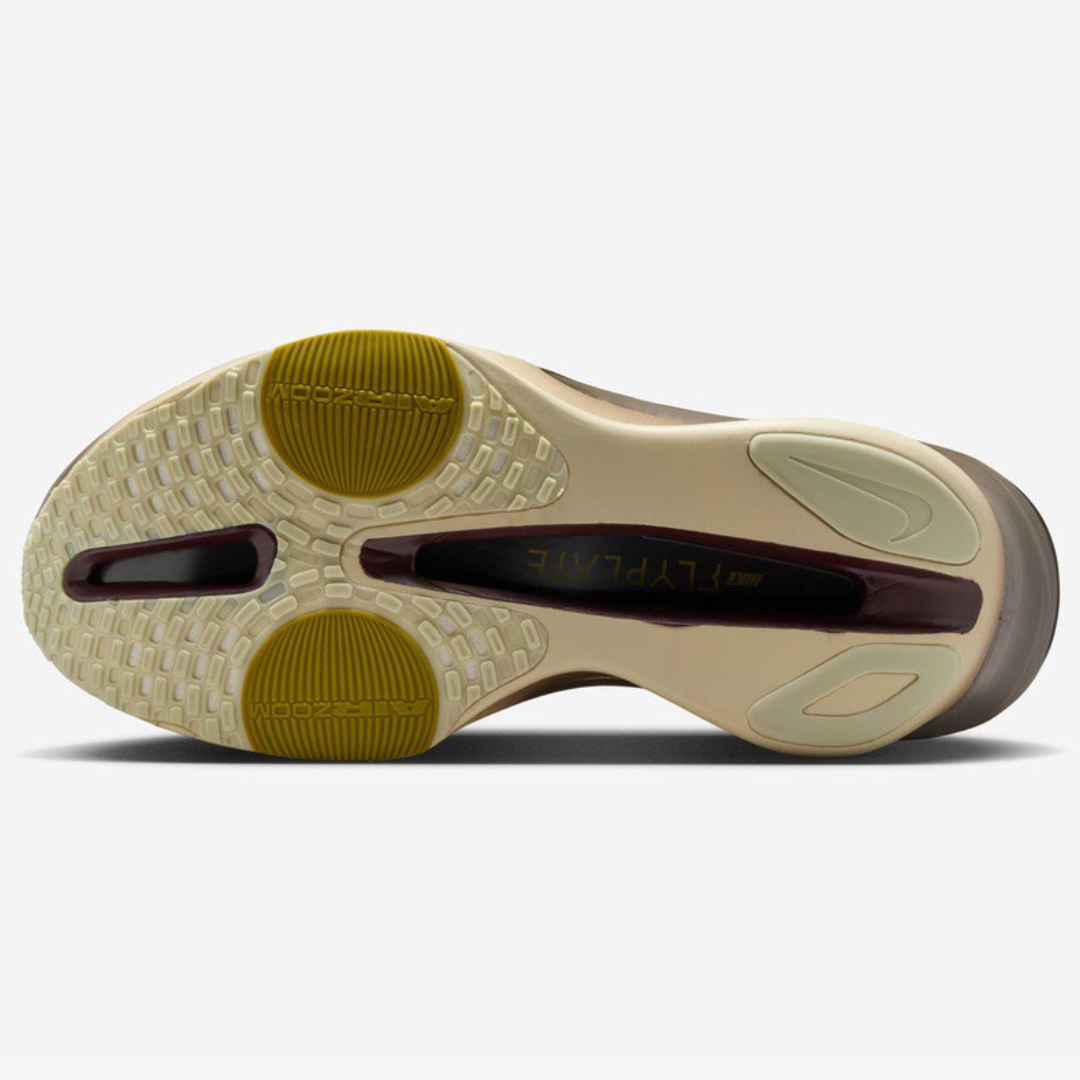 Tênis Nike ZoomX ALPHAFLY Next% 3 Premium - Marrom/Cinza