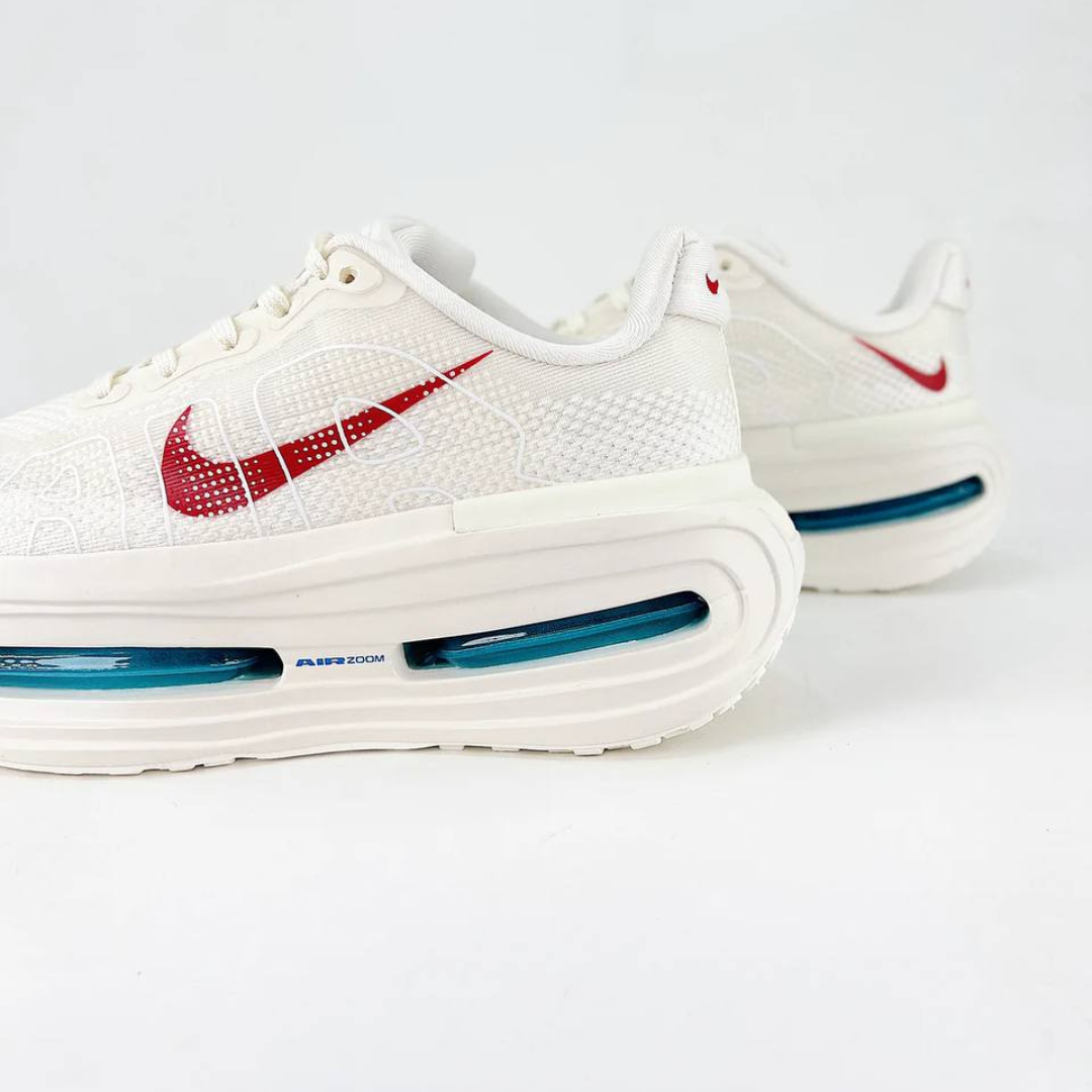 Tênis Nike Vomero Premium - Bege/Vermelho
