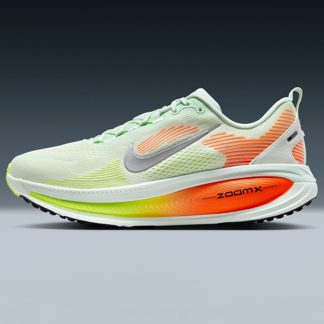 Tênis Nike Vomero 18 - Verde/Laranja