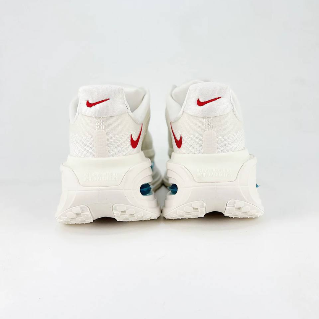Tênis Nike Vomero Premium - Bege/Vermelho