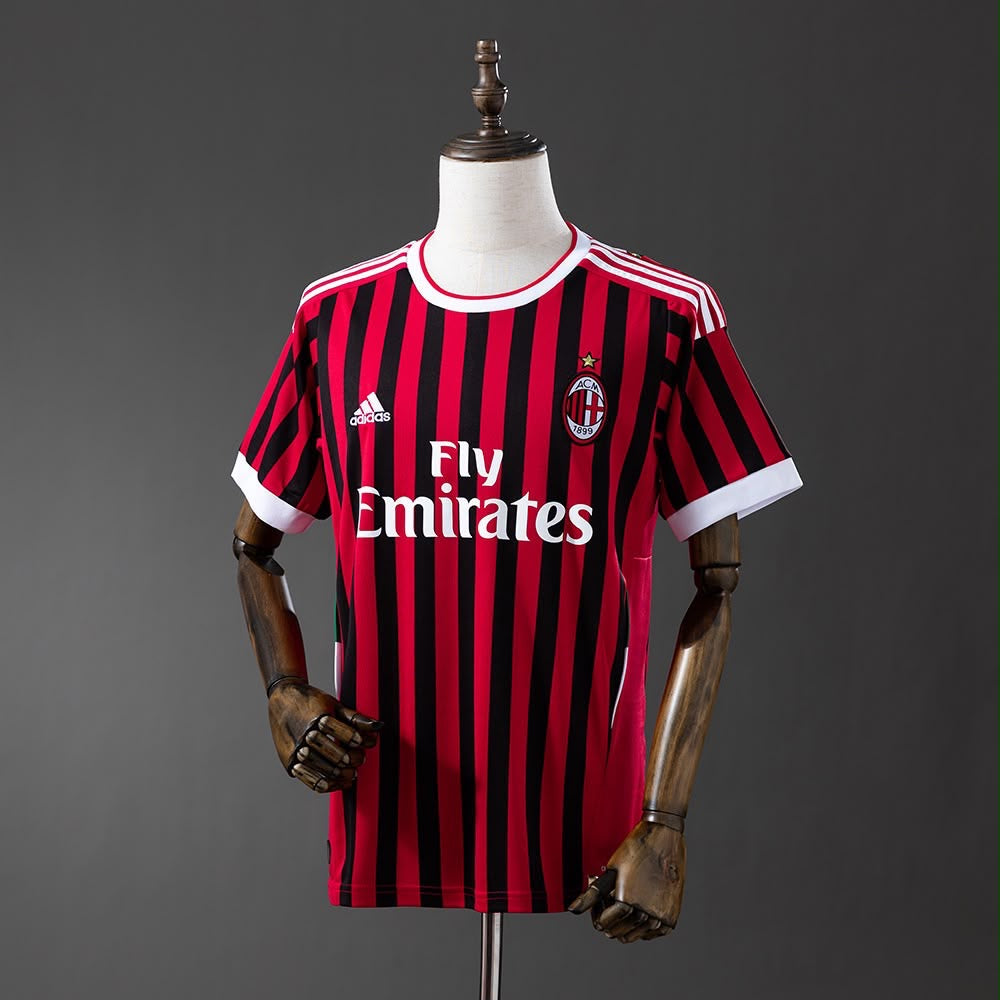 Camisa Retrô Milan 2011/12 I