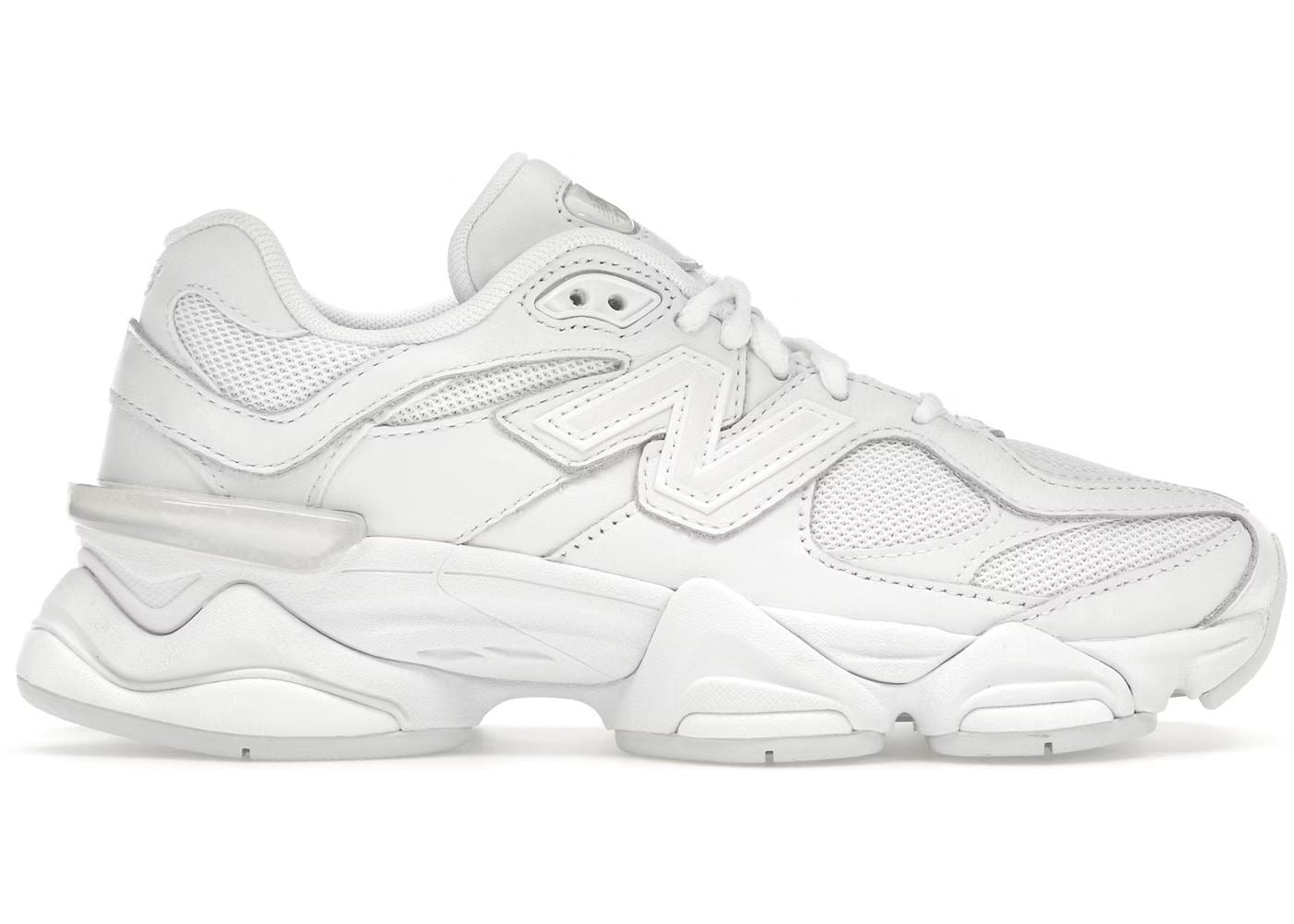 Tênis New Balance 9060 Triple White