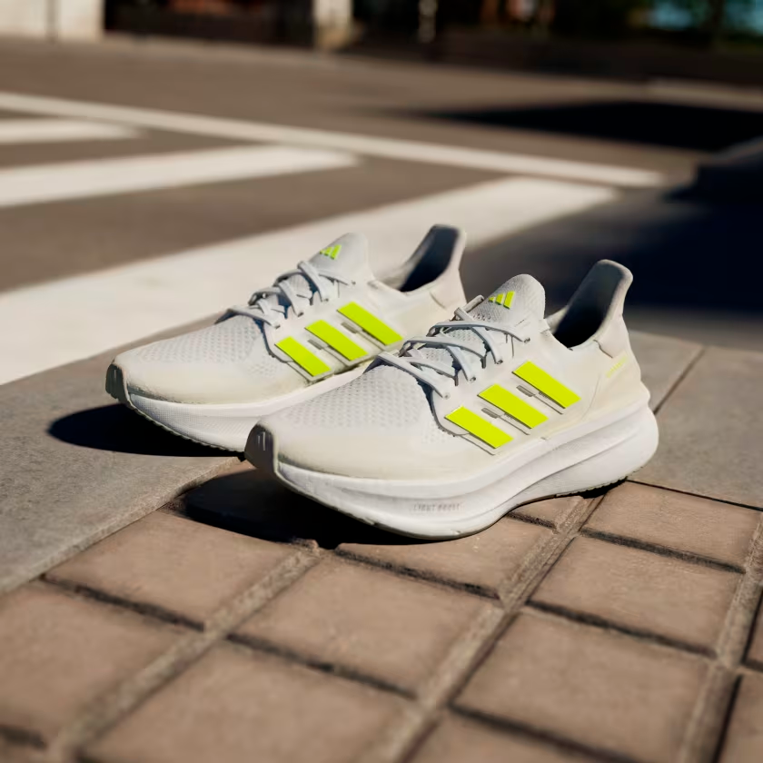 Tênis Adidas Ultraboost 5 Cloud White Lemon