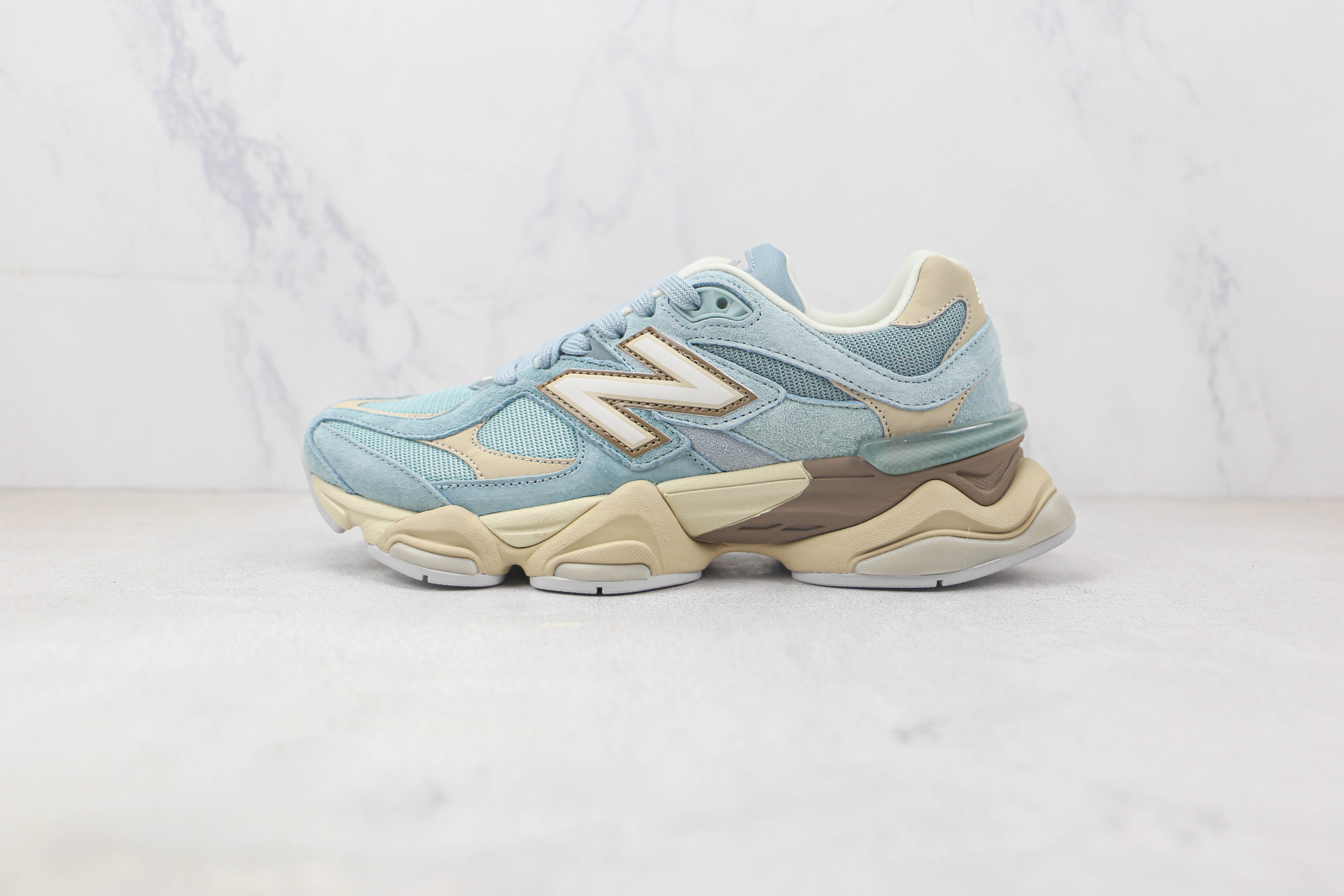Tênis New Balance 9060 Blue Hazer