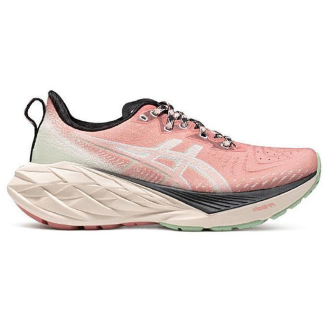 Tênis Asics Novablast™ 4 Rosa Preto