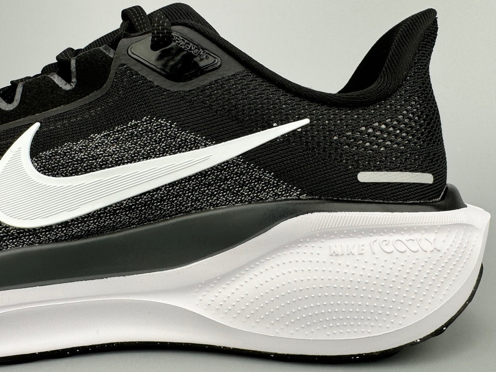 Tênis Nike Air Zoom Pegasus 41 - Clássico