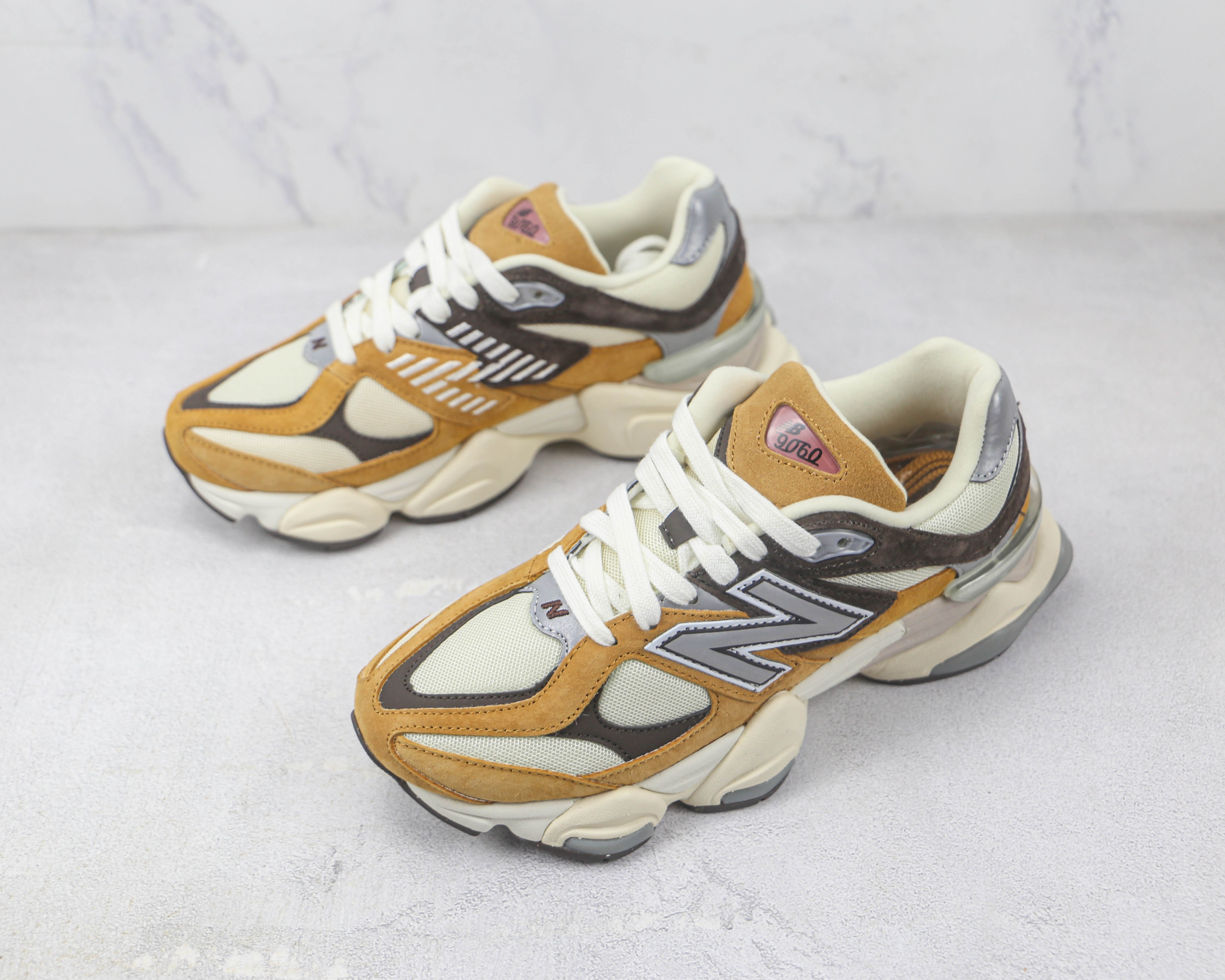 Tênis New Balance 9060 Workwear