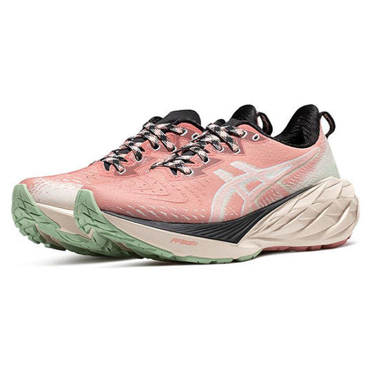 Tênis Asics Novablast™ 4 Rosa Preto
