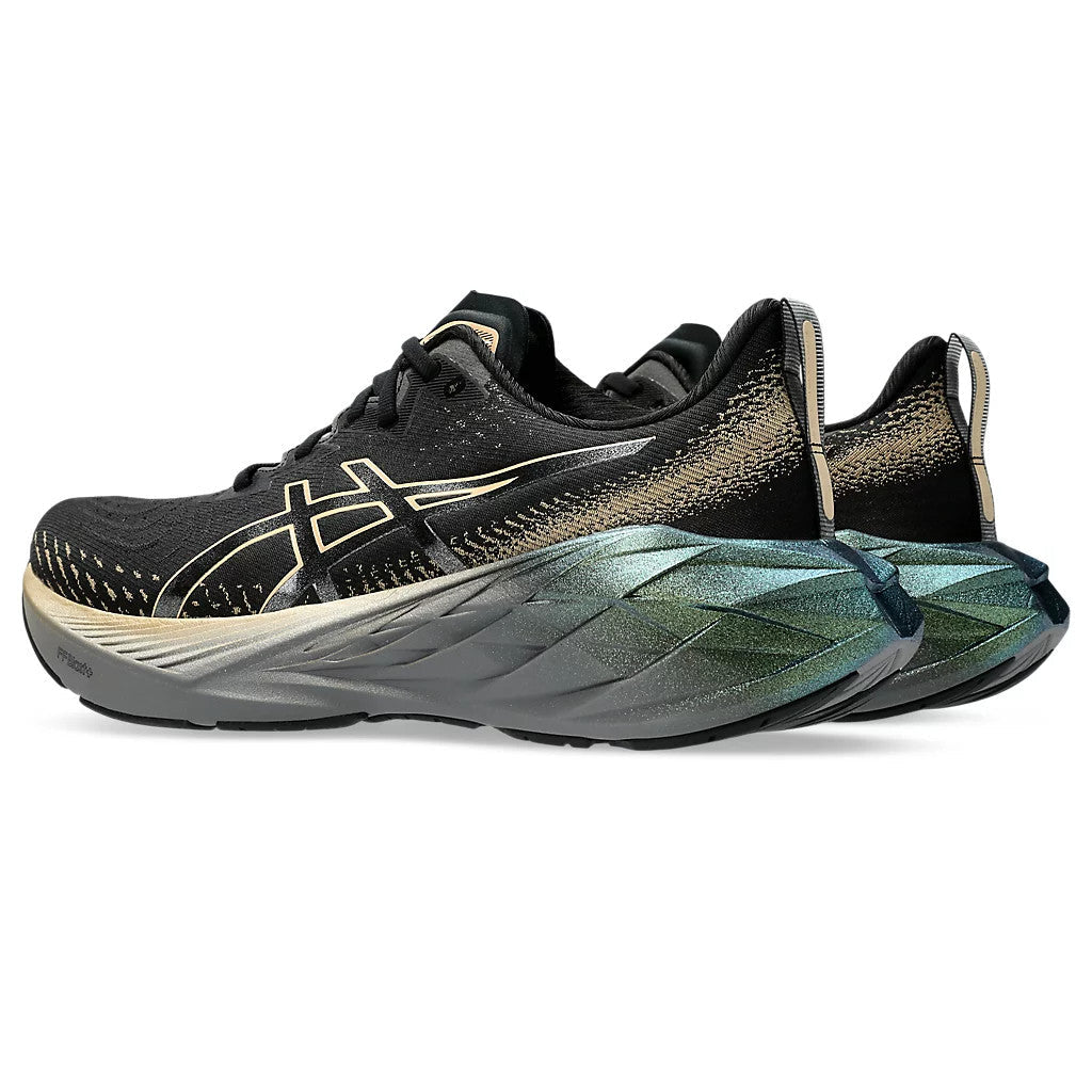 Tênis Asics Novablast™ 4 Platinum Preto Dourado