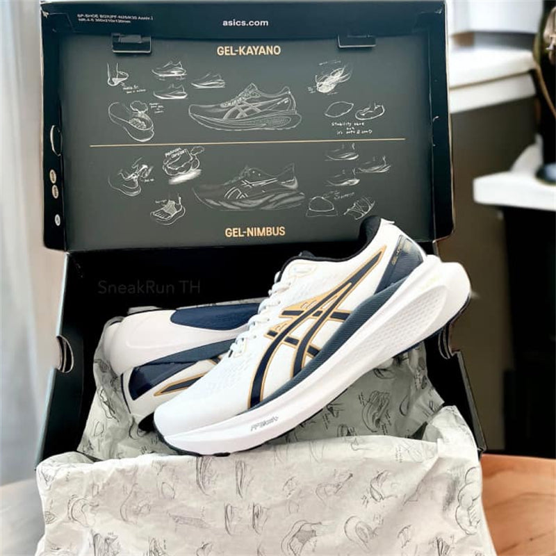 Tênis Asics Gel-Kayano 30 - Branco com Azul Marinho e Dourado