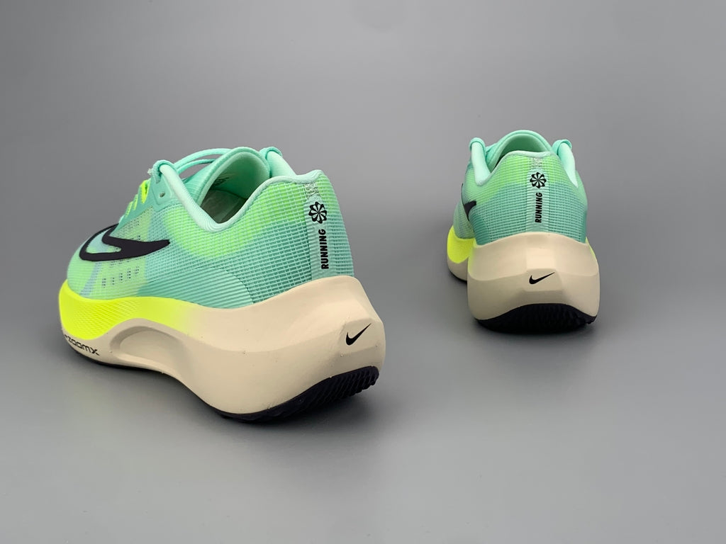 Tênis Nike Zoom Fly 5 - Verde Claro