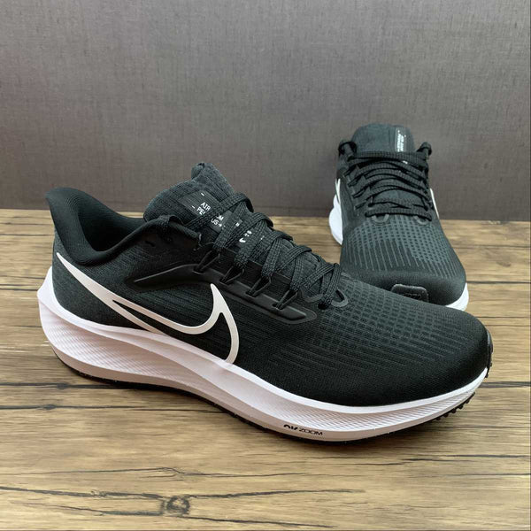 Tênis Nike Air Zoom Pegasus 39 - Preto/Branco