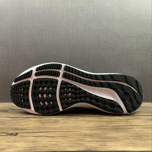 Tênis Nike Air Zoom Pegasus 39 - Preto/Branco