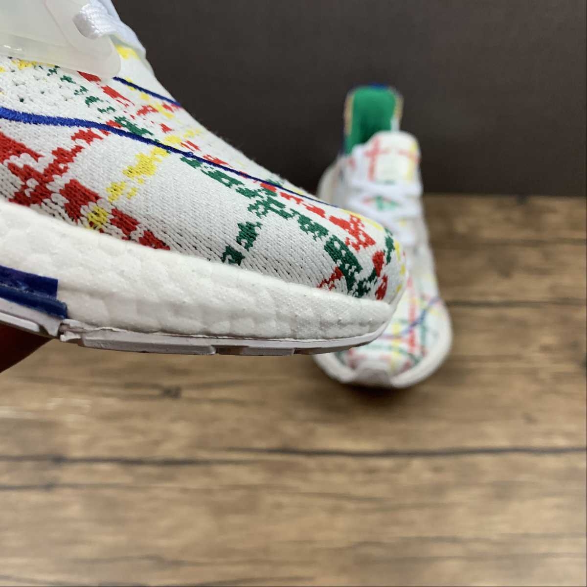Tênis Adidas Ultraboost 21 White Multicolor