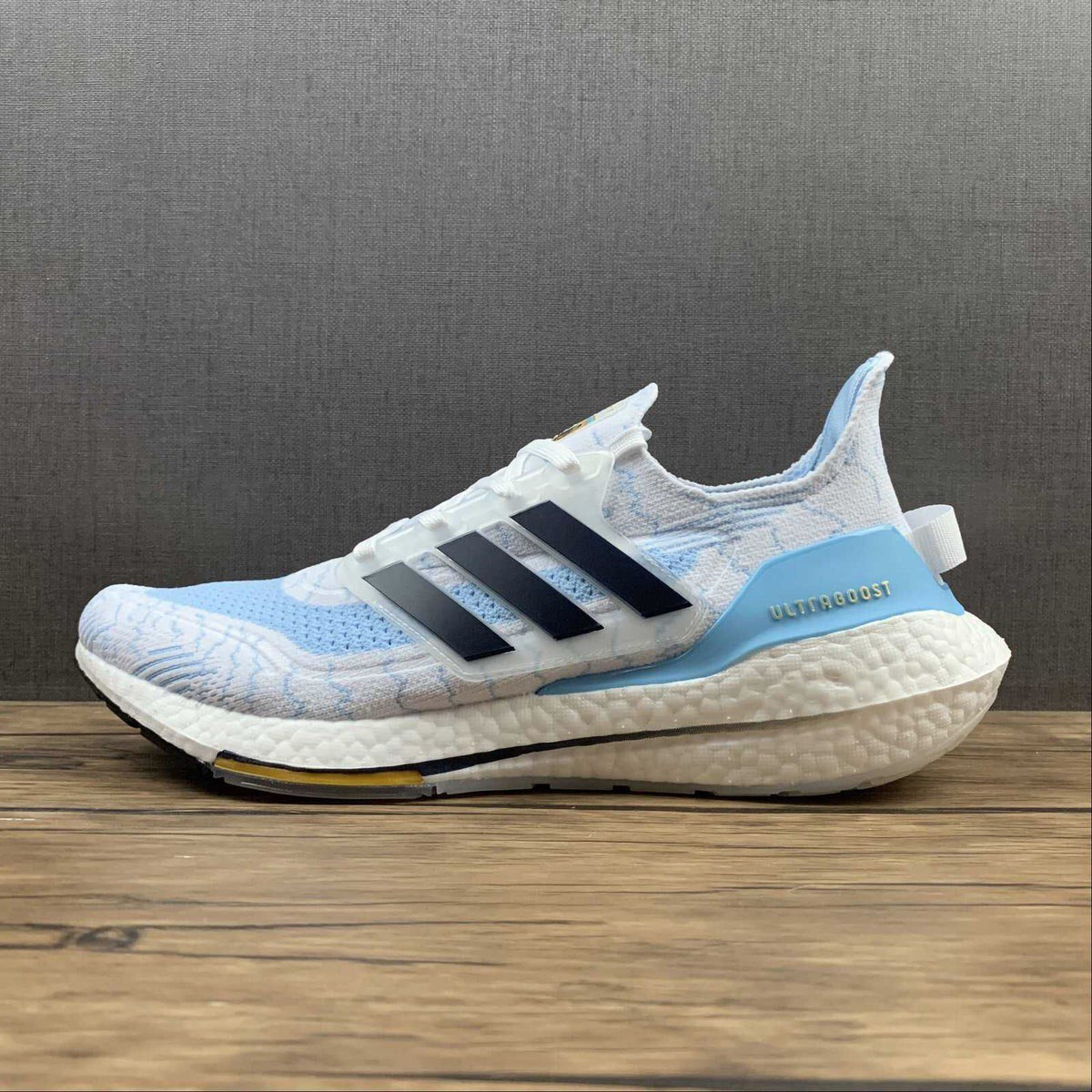 Tênis Adidas Ultraboost Light 21 Argentina Edição Especial