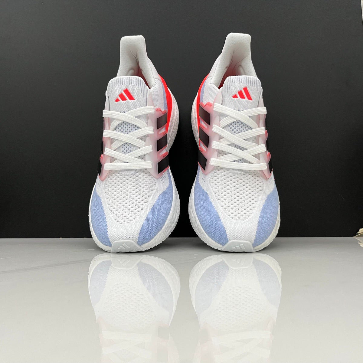 Tênis Adidas Ultraboost Light 5 Branco