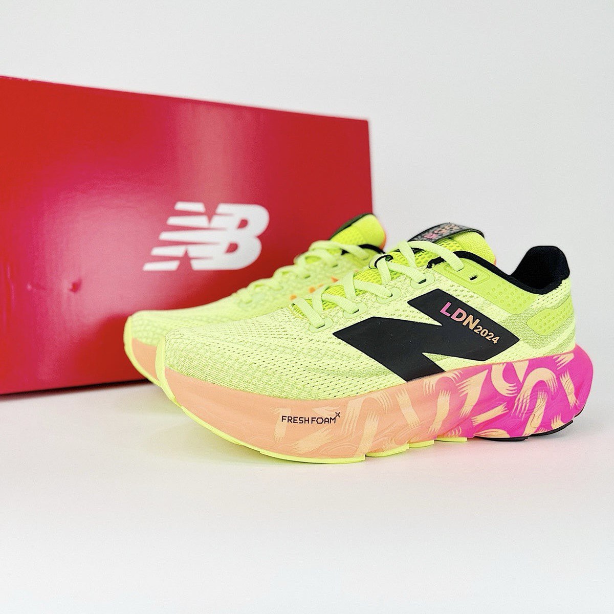Tênis New Balance Fresh Foam X 1080 V13 - London