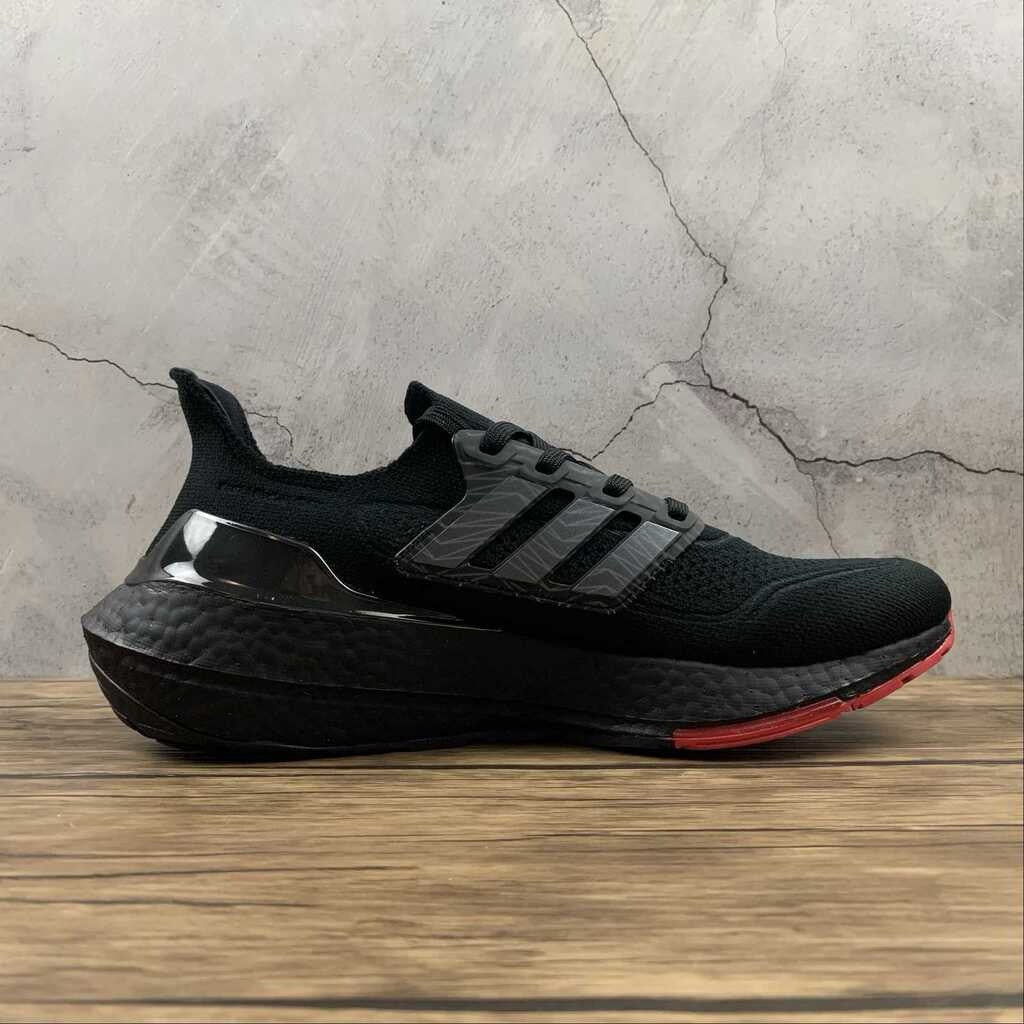 Tênis Adidas Ultraboost 21 Black Scarlet