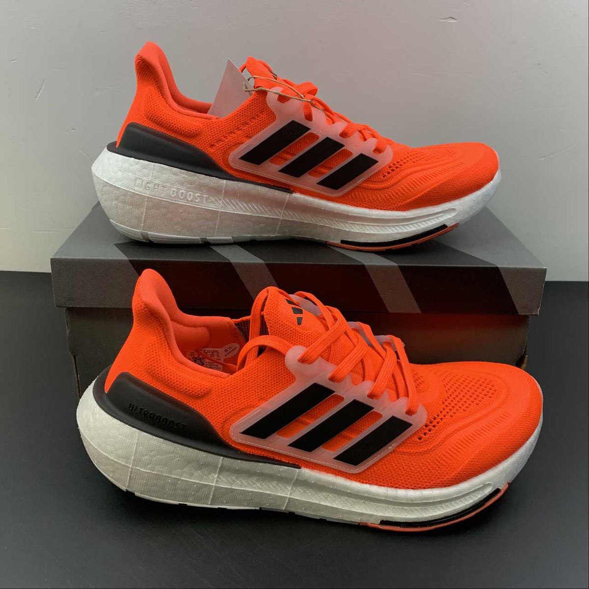 Tênis Adidas Ultraboost Light 23 Vermelho com Preto