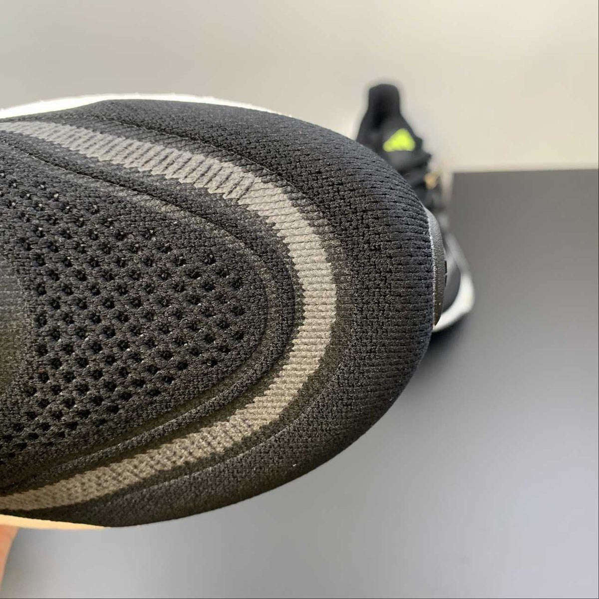 Tênis Adidas Ultraboost Light 23 Preto com Verde