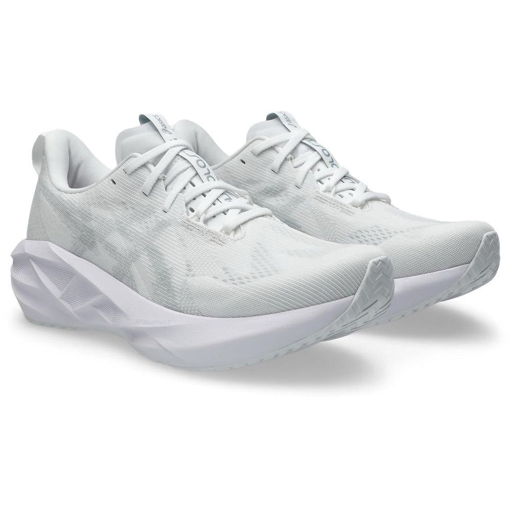 Tênis Asics Novablast 5 - Branco