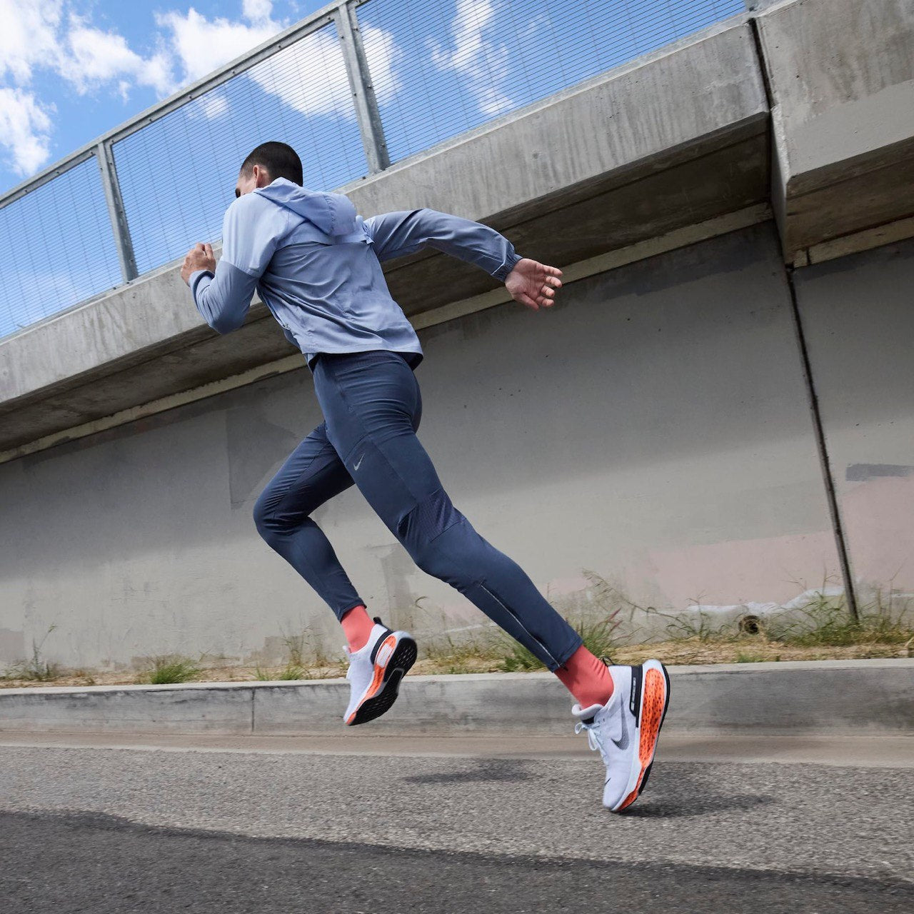 Tênis Nike Zoom X Invincible Run 3 Electric