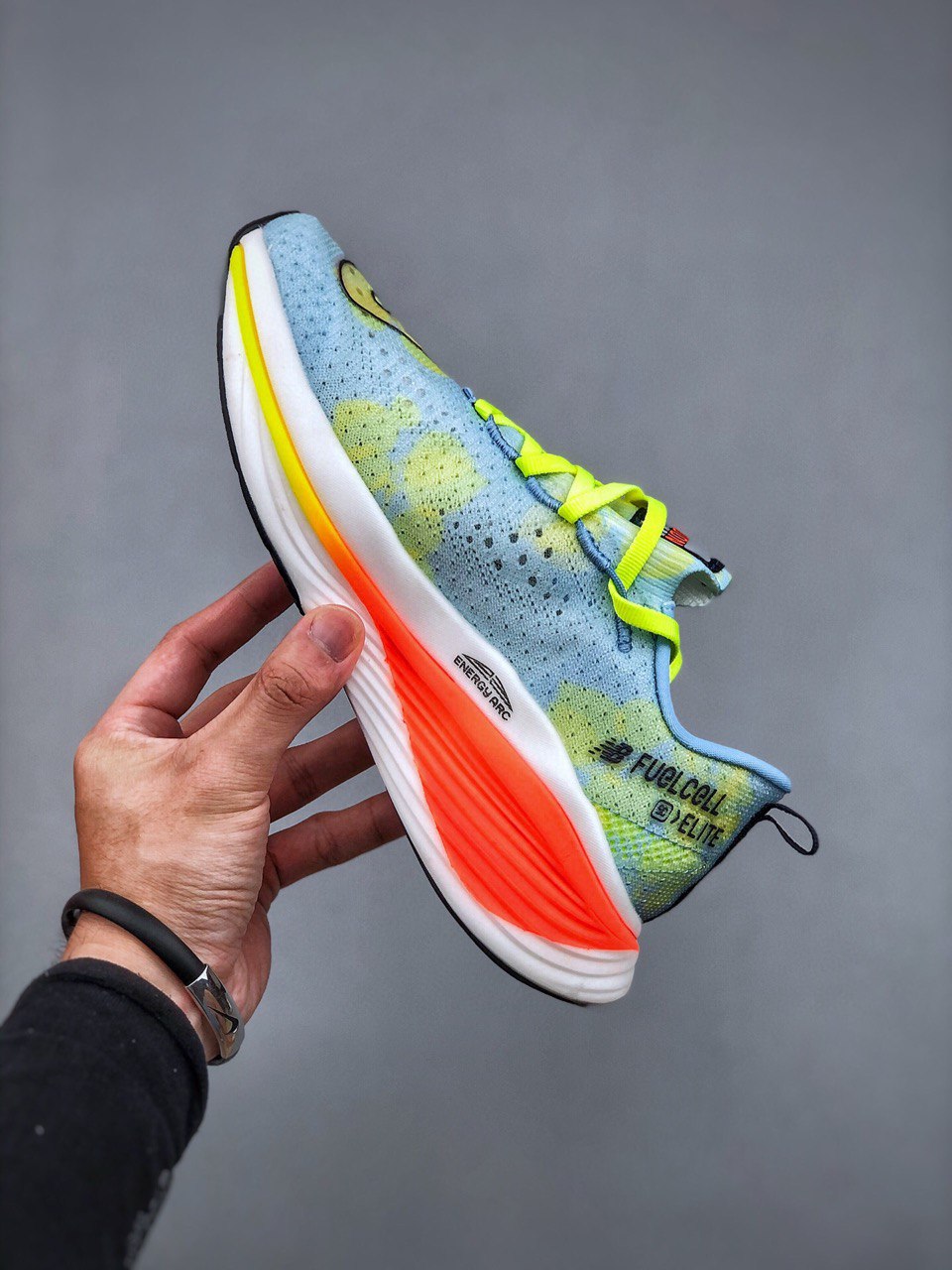 Tênis New Balance Fuelcell Supercomp Elite V3 - London