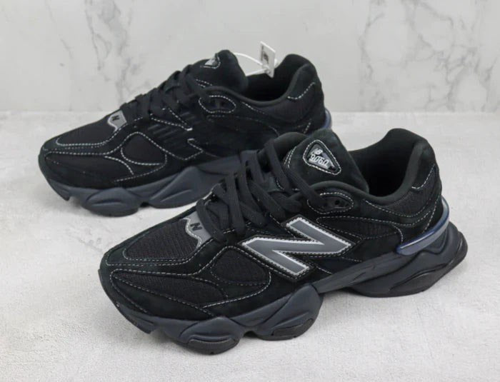 Tênis New Balance 9060 Sea Salt Black