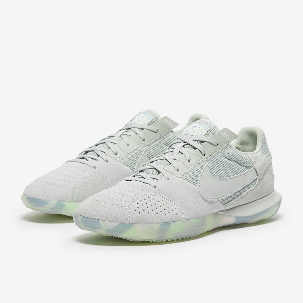 Chuteira Nike StreetGato SE Futsal - Light Silver/Light Silver