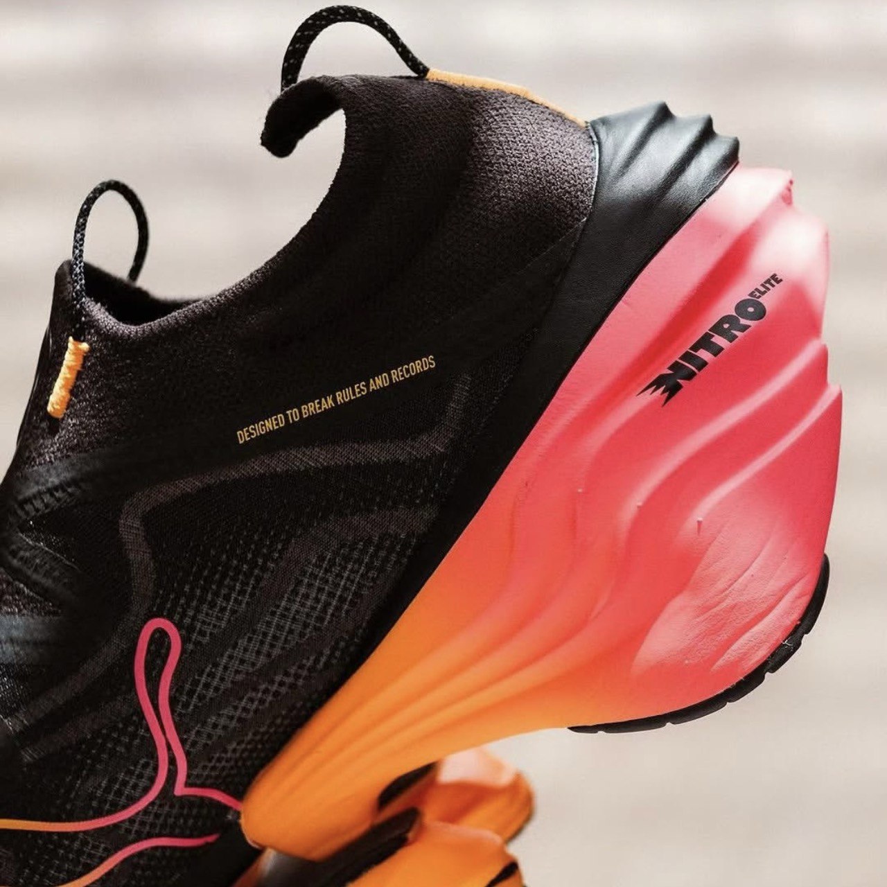 Tênis Puma Fast-RB Nitro Elite - Preto/Laranja/Rosa