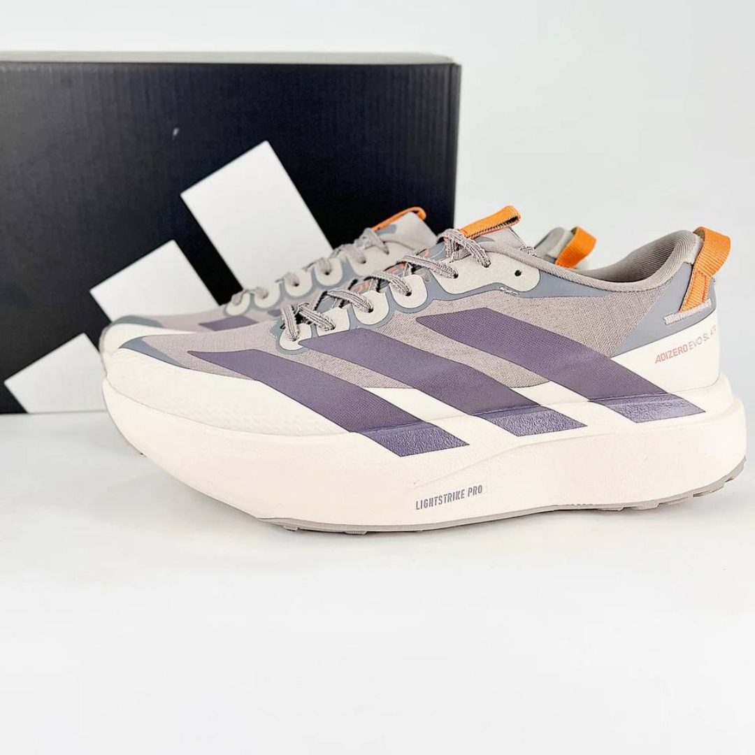 Tênis Adidas Adizero EVO SL ATR - Marrom/Bege