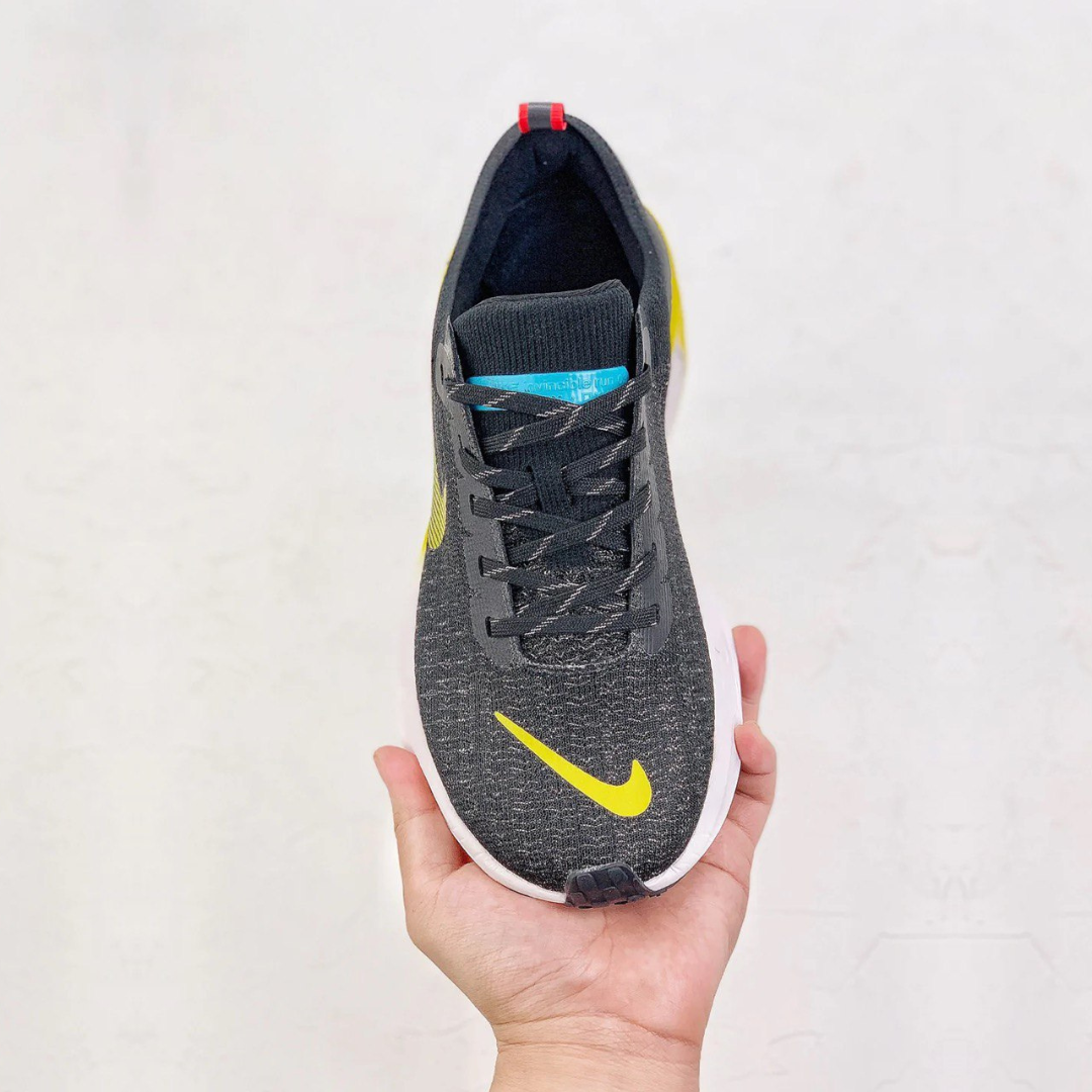 Tênis Nike Invincible Run 3 - Preto/Azul Báltico/Amarelo