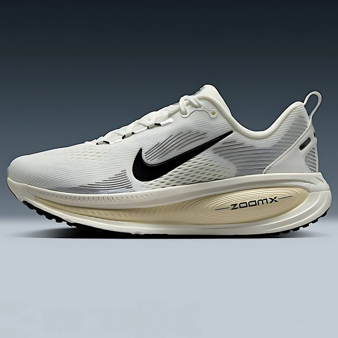 Tênis Nike Vomero 18 - Branco/Bege