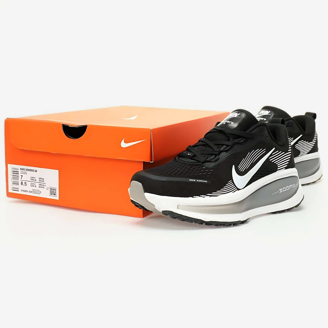 Tênis Nike Vomero 18 - Preto/Branco/Cinza