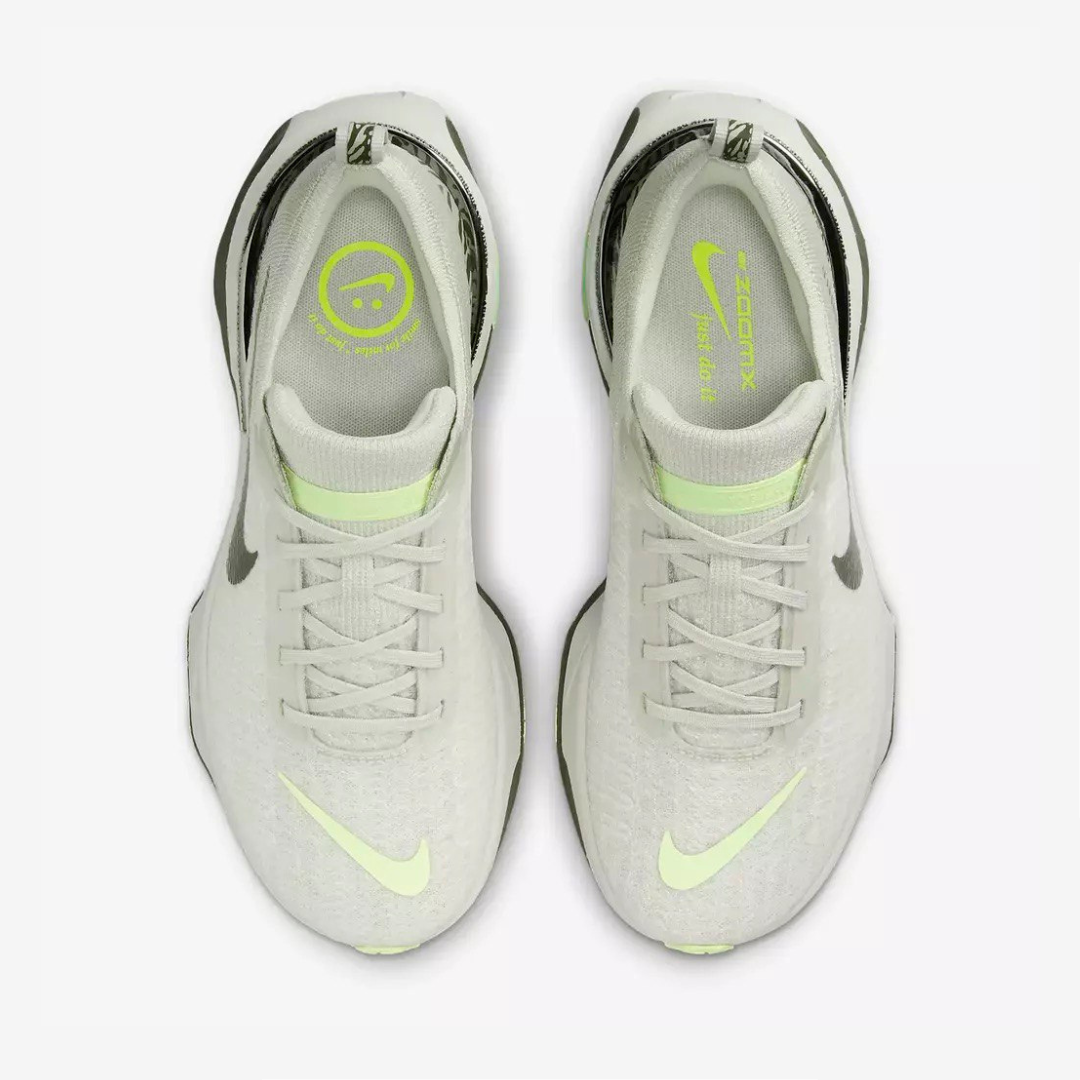Tênis Nike Invincible Run 3 Premium - Light Bone/Barely Volt