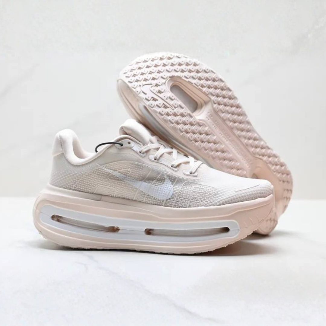 Tênis Nike Vomero Premium - Bege