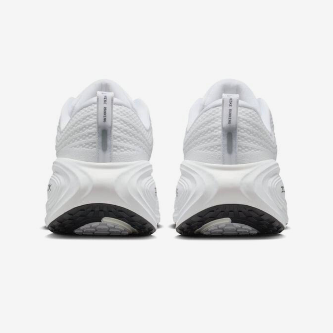 Tênis Nike Vomero Plus - Branco/Preto
