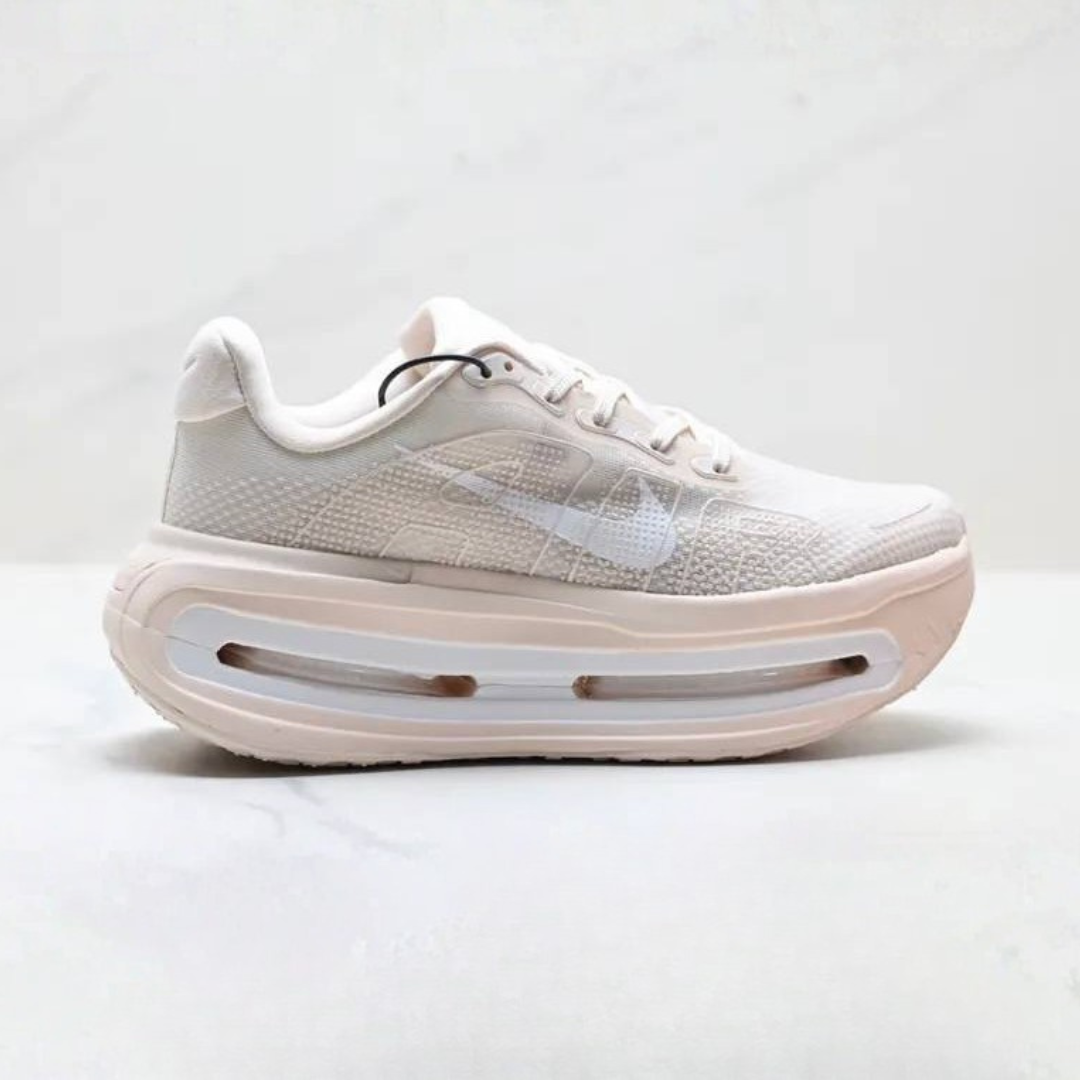 Tênis Nike Vomero Premium - Bege