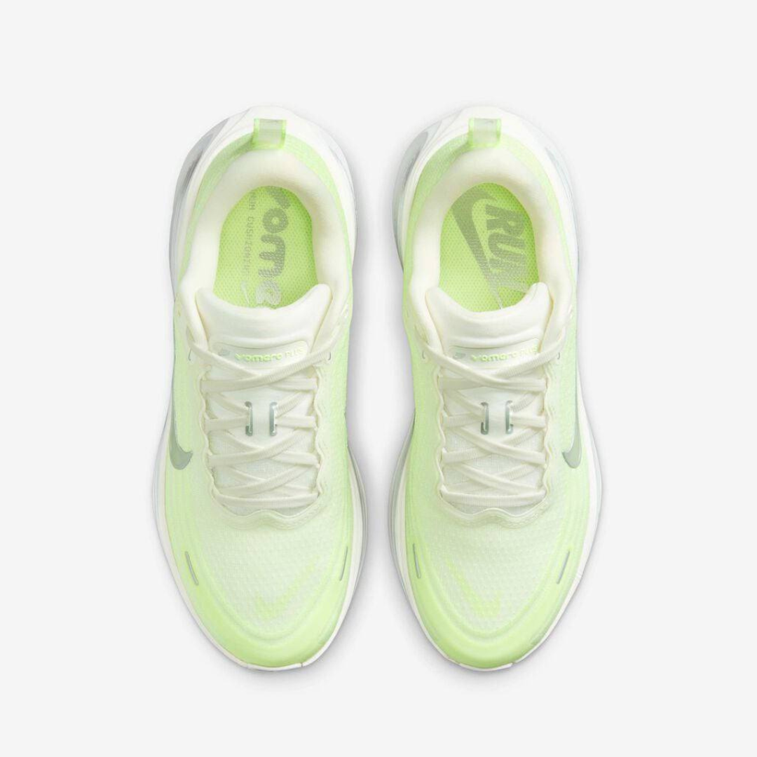 Tênis Nike Vomero Plus - Verde/Platinum