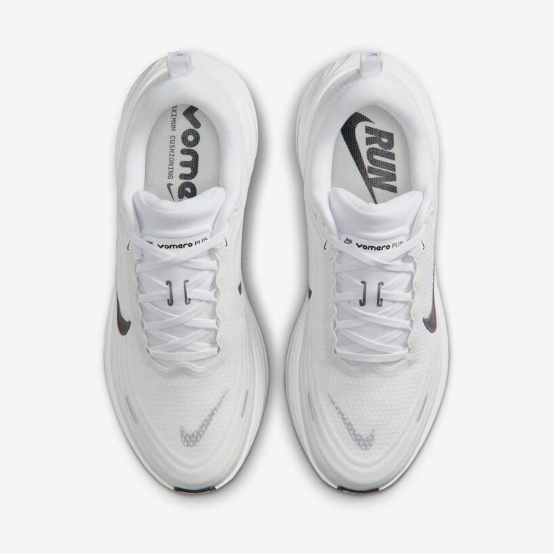 Tênis Nike Vomero Plus - Branco/Preto