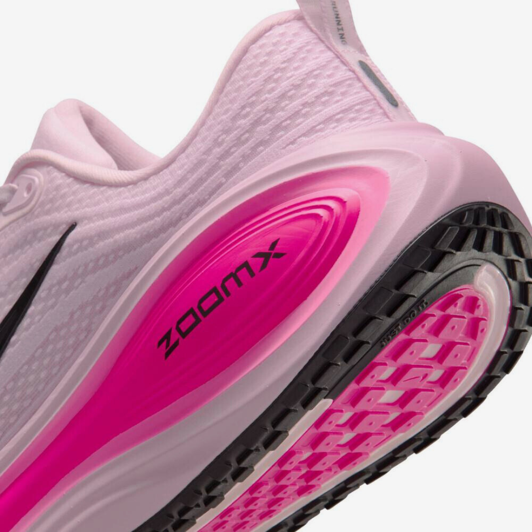 Tênis Nike Vomero Plus - Rosa Claro/Rosa Pink