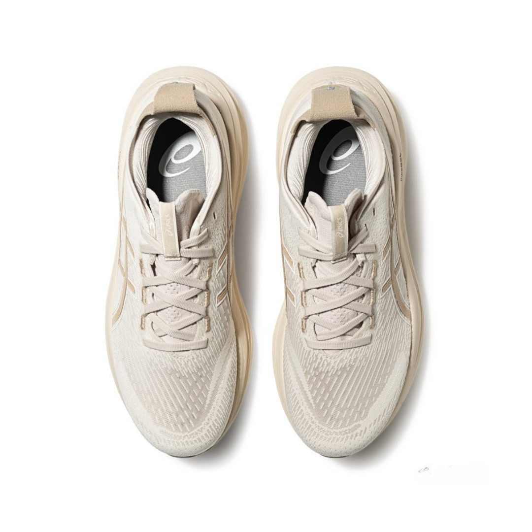 Tênis Asics Gel - Nimbus 27 - Bege