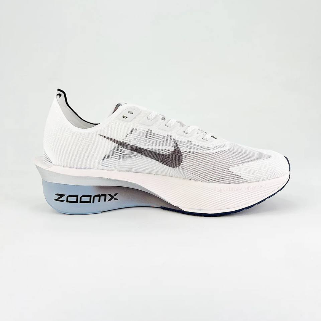 Tênis Nike ZoomX VaporFly 4 Branco/Cinza