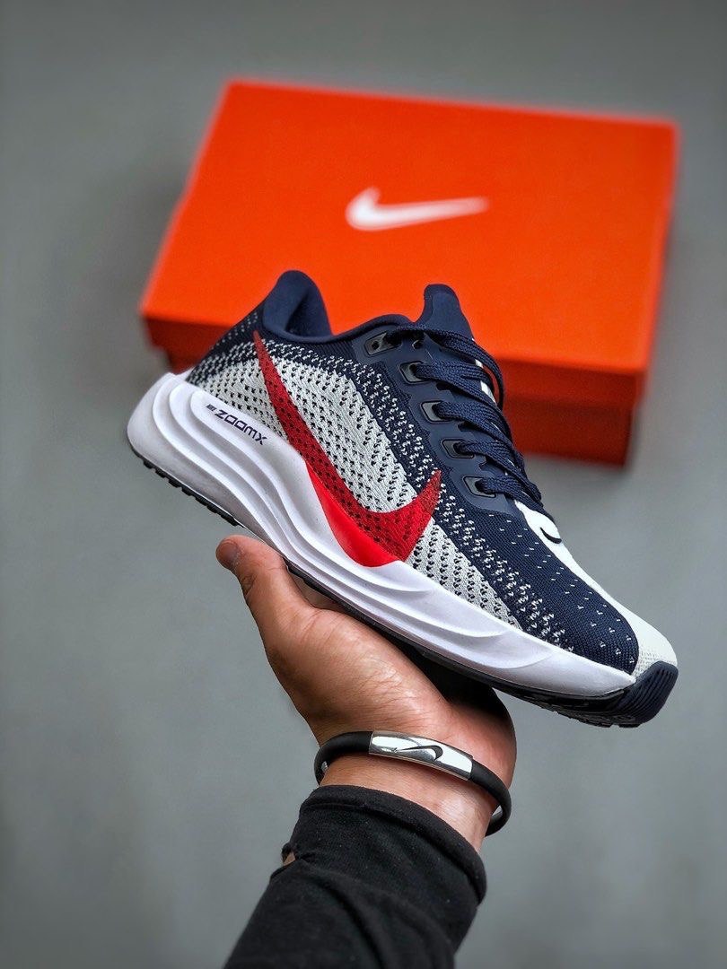 Tênis Nike Air Zoom Pegasus Plus - Azul Marinho/Branco